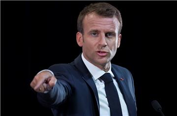 Macron: populizam se poput lepre širi Europom