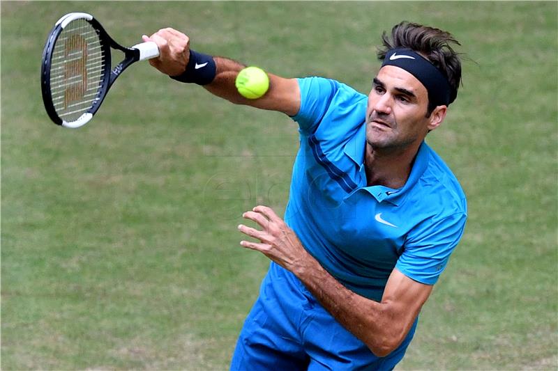 ATP Halle: Federer spasio dvije meč-lopte u pobjedi nad Paireom