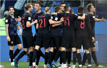 Croatia soccer team crush Argentina to reach World Cup knockout stage