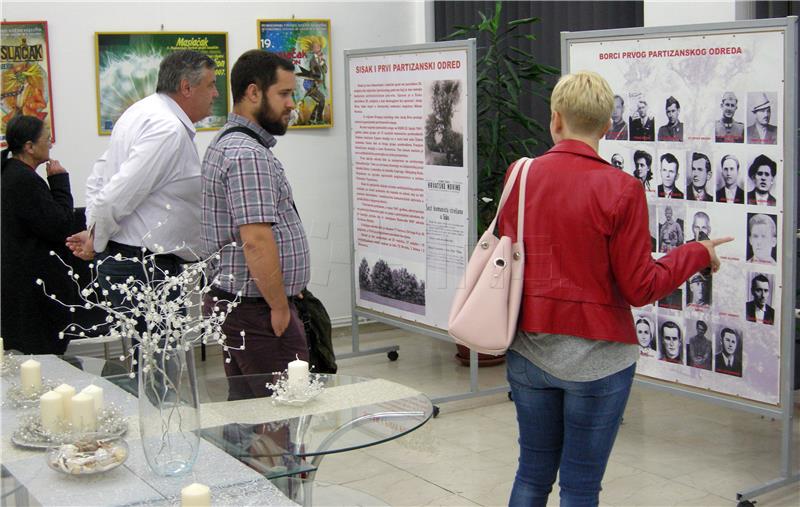 Sisak: Održana projekcija dokumentarnog filma "Neželjena baština"