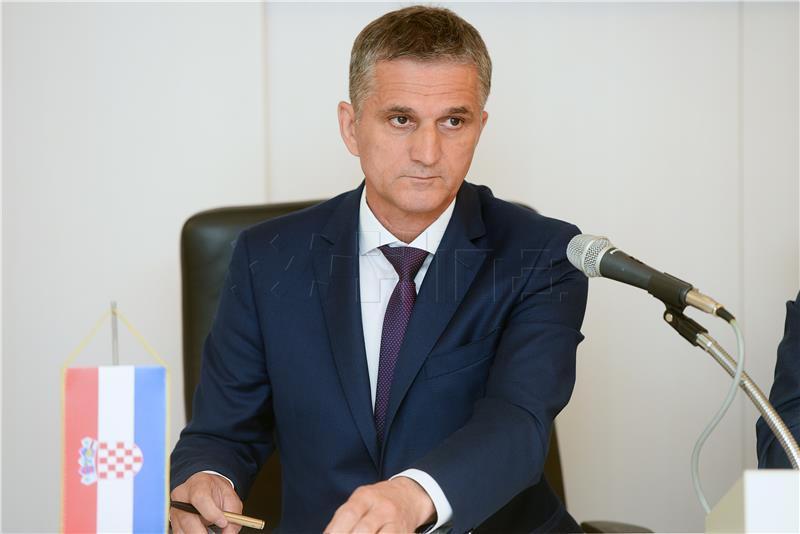 Blaženko Boban održao radni sastanak s gradonačelnicima gradova i načelnicima općina Splitsko-dalmatinske županije 