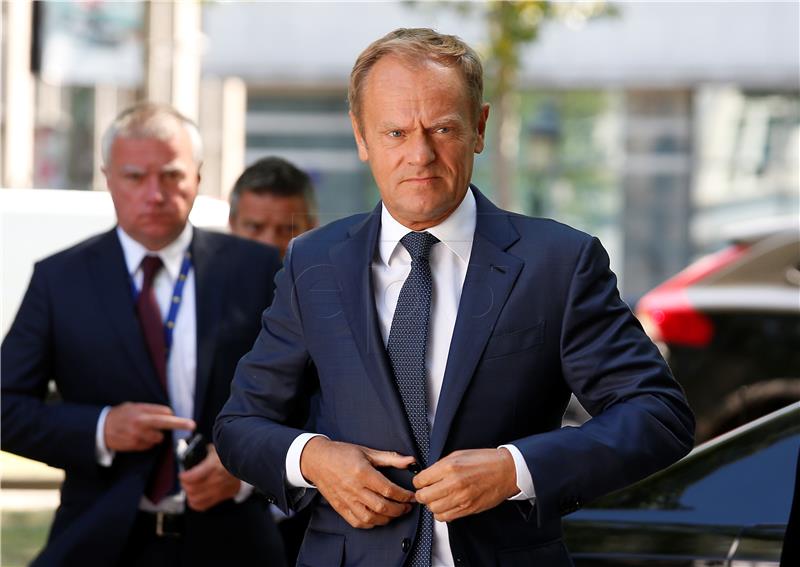 Tusk pozvao čelnike EU-a da se fokusiraju na zaštitu vanjskih granica