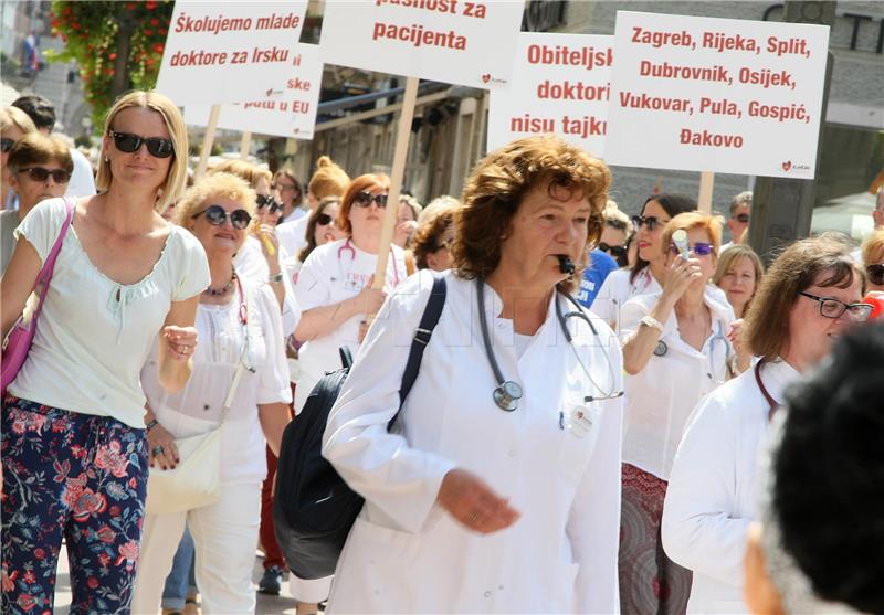 Prosvjed liječnika obiteljske medicine u Rijeci