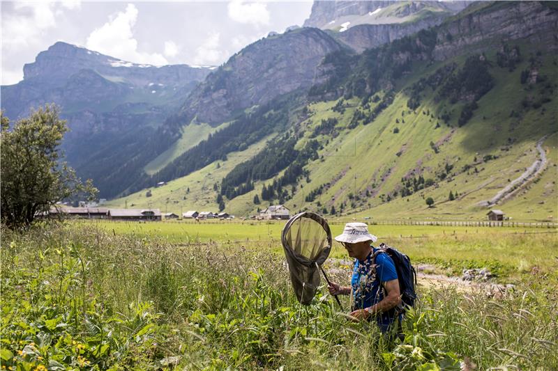 SWITZERLAND BIODIVERSITY GEO-DAY