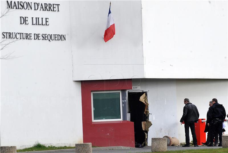 (FILE) FRANCE PRISON ESCAPE