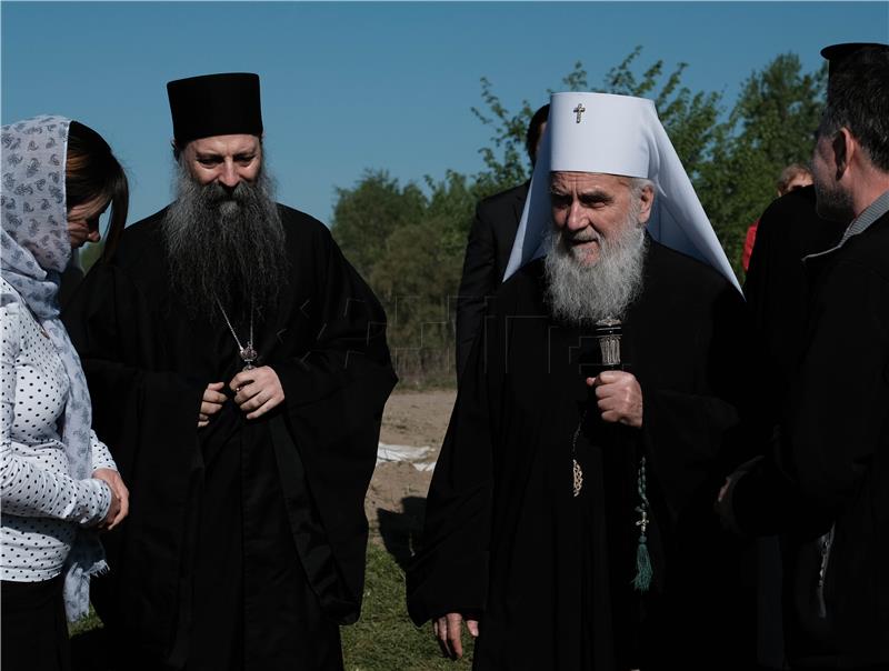 Serbian patriarch says not yet time for pope to visit Serbia