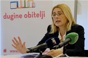 Konferencija za novinare Udruge Dugine obitelji