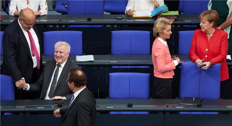 GERMANY PARLIAMENT GOVERNMENT BUNDESTAG