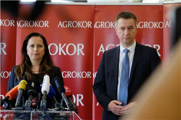 Konferencija za novinare nakon izglasane nagodbe u Agrokoru