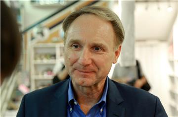 Dan Brown potpisivao knjige