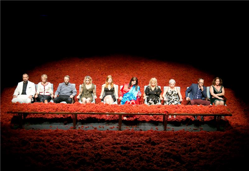 Gavella s "Ponovnim ujedinjenjem dviju Koreja" na najznačajnijem portugalskom kazališnom festivalu