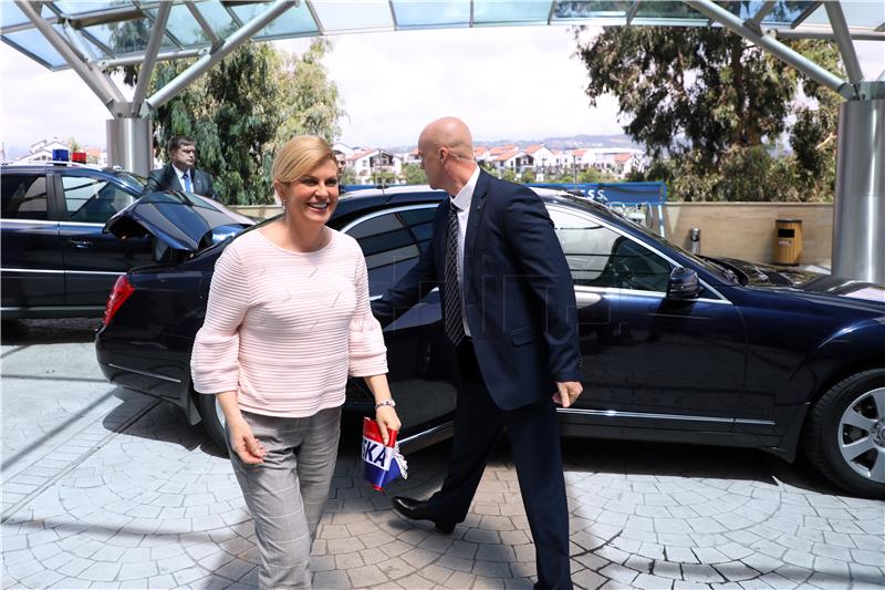 Croatian president arrives in Sochi, to meet Russian PM