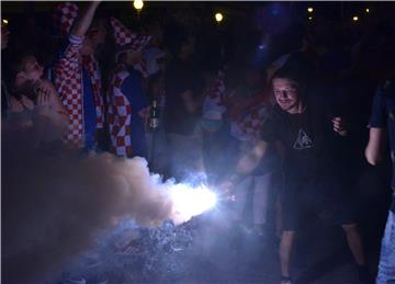 Slavlje nakon završene utakmice Hrvatska -Rusija