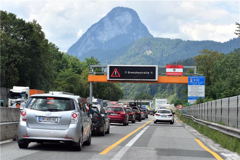 GERMANY AUSTRIA BORDER CONTROLS