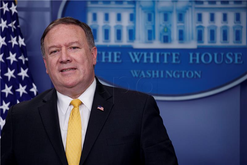 Pompeo, u iznenadnom posjetu Afganistanu, pozvao na mirovne pregovore s talibanima