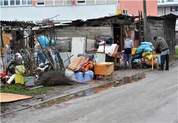 Istraživanje: Romi su lošeg obrazovanog i socijalnog statusa, ali natprosječno izlaze na izbore