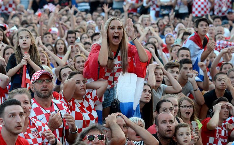 Gledanje polufinalne utakmice Hrvatska - Engleska u Zadru