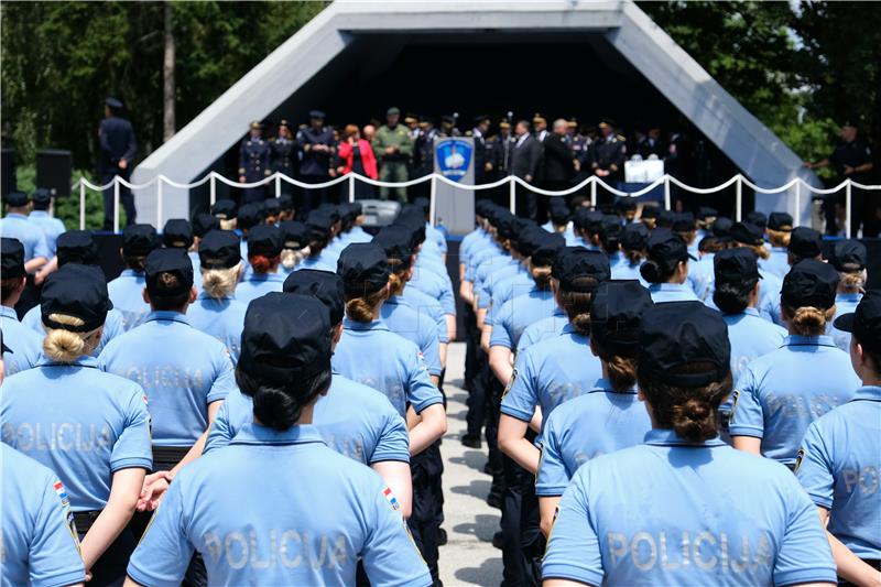 Prisega 13. naraštaja polaznika Policijske škole "Josip Jović"