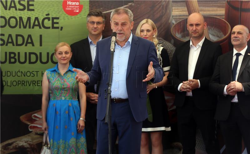 Premijer Plenković na manifestaciji "Naše domaće, sada i ubuduće"