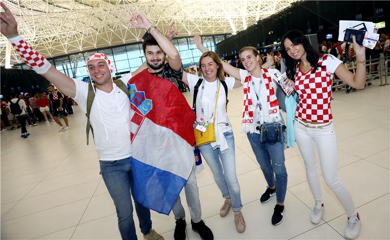 Brojni navijači otputovali na finalnu utakmicu SP Rusija između Francuske i Hrvatske