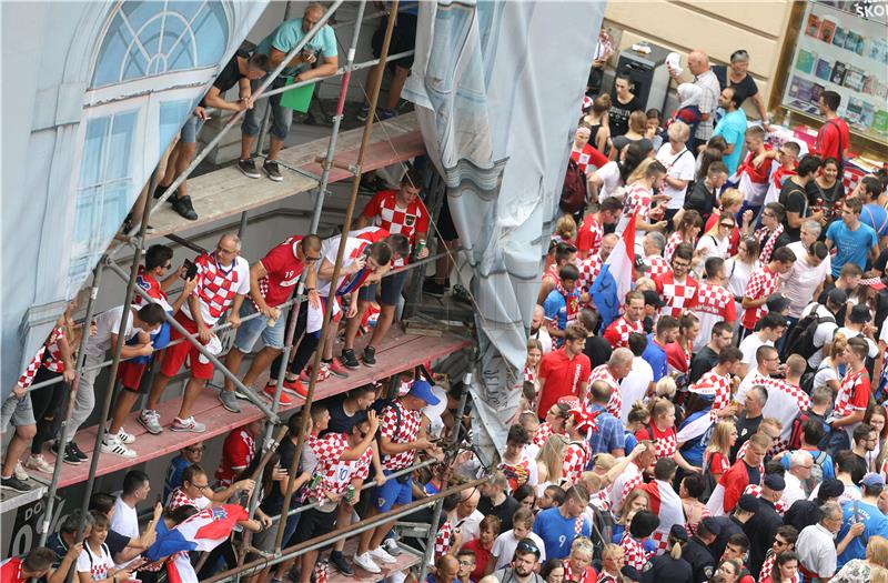 Doček "Vatrenih" na Trgu bana Jelačića