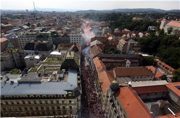 Doček "Vatrenih" na Trgu bana Jelačića