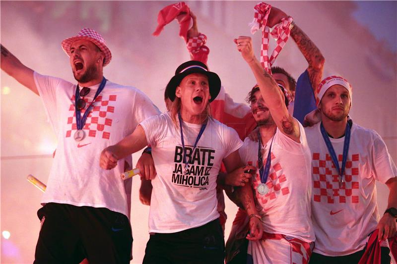 Vatreni stigli na Jelačićev trg koji je "eksplodirao" od oduševljenja