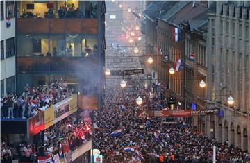 Vatreni stigli na Jelačićev trg koji je "eksplodirao" od oduševljenja