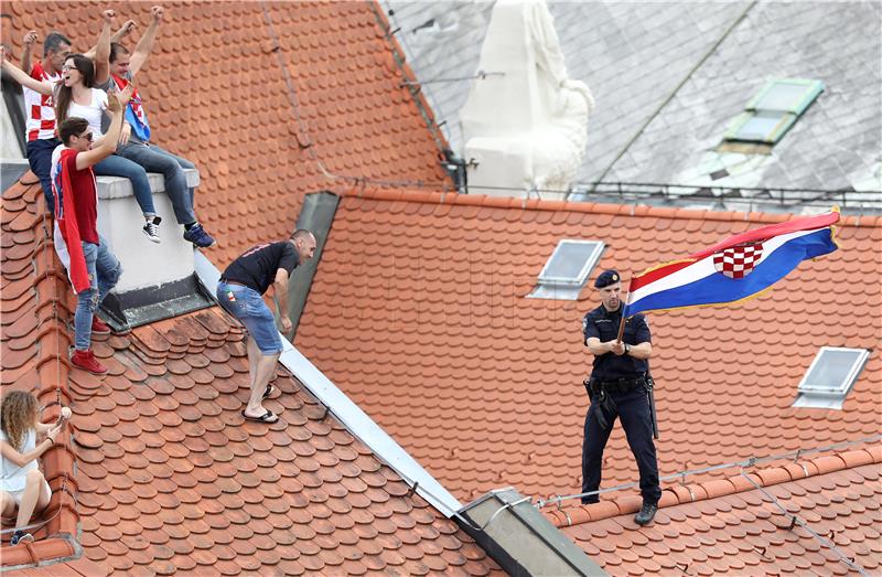 Doček Vatrenih na Trgu bana Jelačića