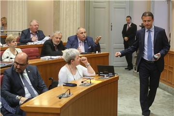 Građani najviše 'klikali' Aleksićevu stranicu, najviše ih zanimalo glasovanje o Istanbulskoj 