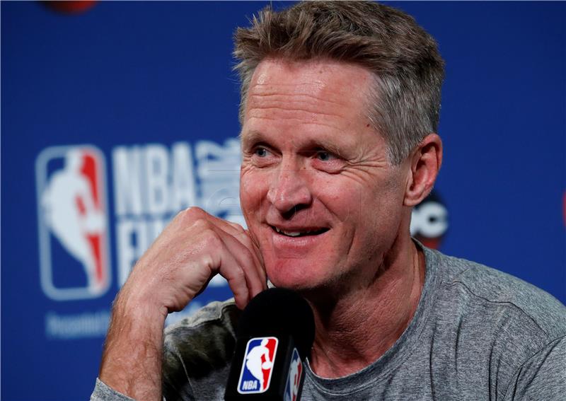 NBA: Steve Kerr produžio ugovor sa Golden Stateom 