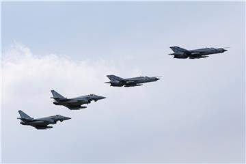 Zajednički trening zrakoplova Typhoon RAF-a i zrakoplova MIG-21 Hrvatske vojske