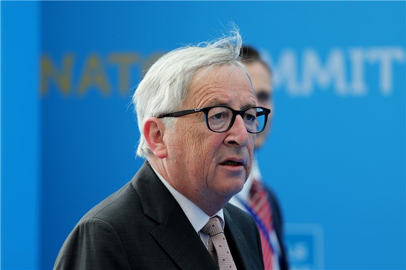 Juncker osobno demantirao da je bio pijan na radnoj večeri