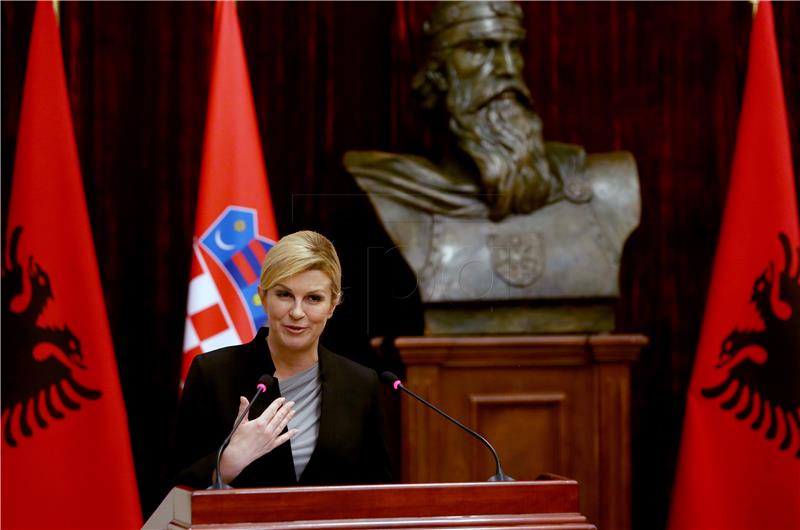 Grabar-Kitarovic says Croatia strongly supports Albania's EU integration path