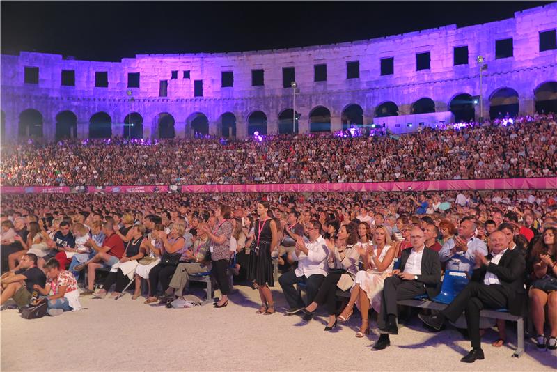 U Puli svečano uručene "Zlatne Arene" 65. Pulskog filmskog festivala