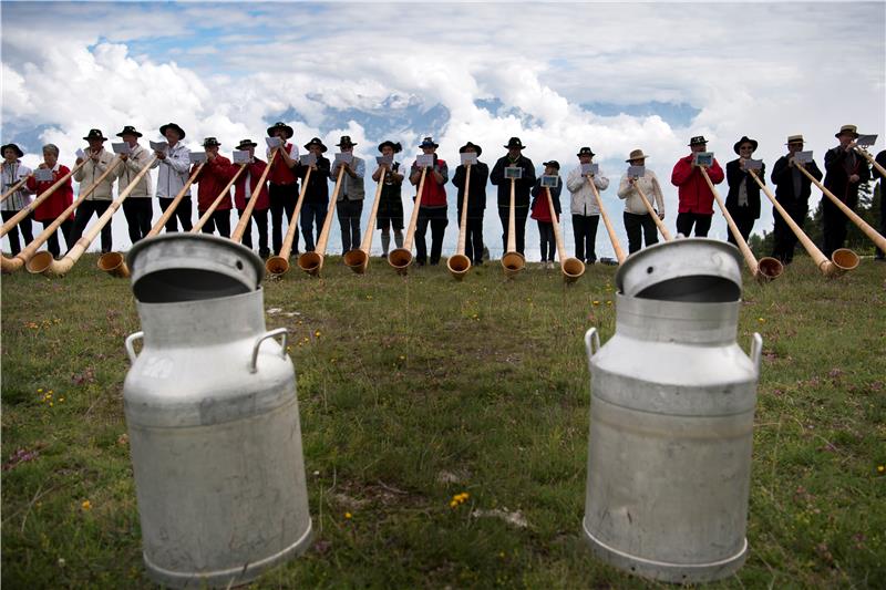 SWITZERLAND ALPHORN FESTIVAL