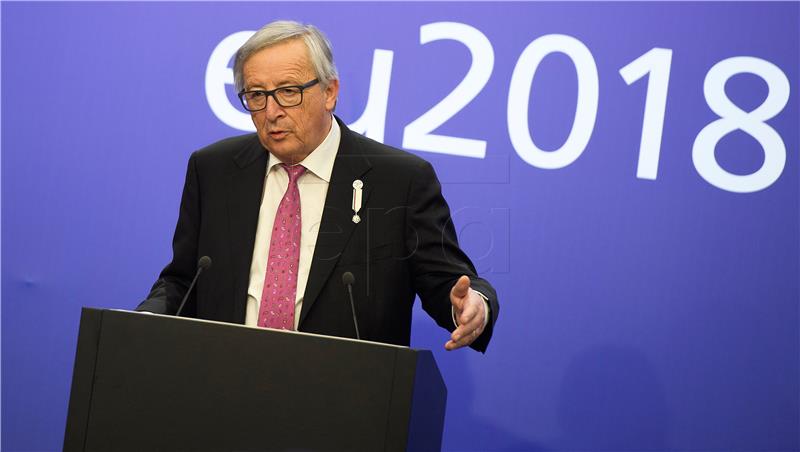 Juncker kaže da nije "pretjerano optimističan" uoči razgovora s Trumpom