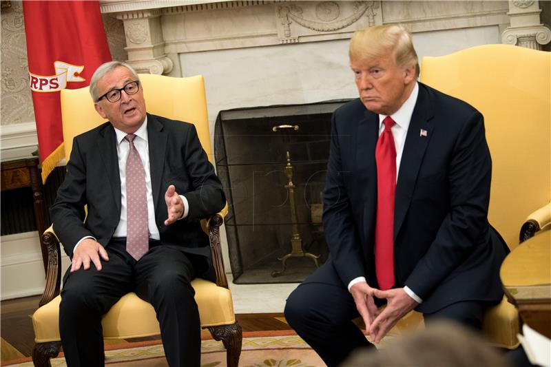 Juncker i Trump pokušavaju zaustaviti trgovinski rat