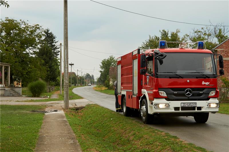 × Daruvarski Brestovac: Jedan muškarac poginuo, drugi u kritičnom stanju