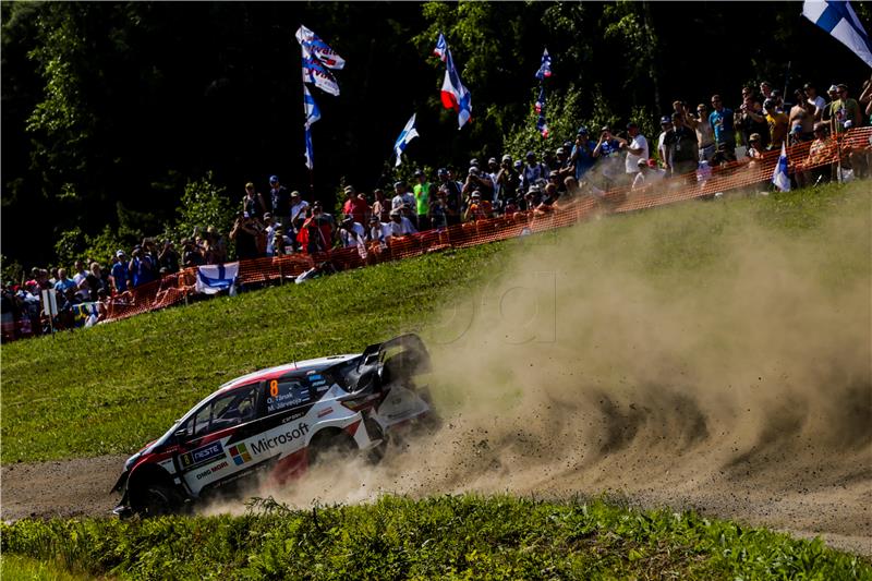 Reli Finska: Tanak pobjednik, Ogier smanjio zaostatak za Neuvilleom