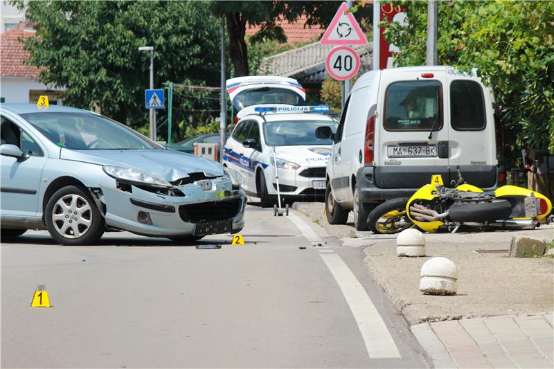 U prometnoj nezgodi stradao motociklist