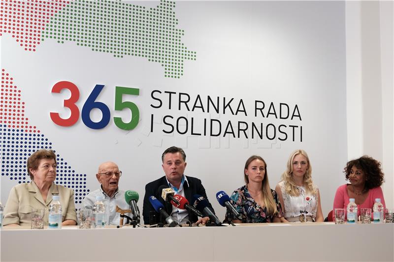 Konferencija za novinare Stranke rada i solidarnosti