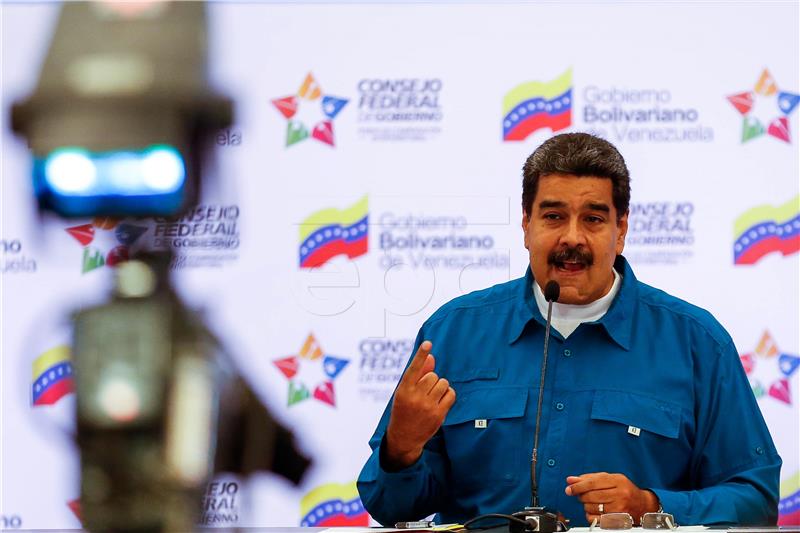 Predsjednik Venezuele Maduro bio meta neuspjelog napada, ozlijeđeno sedam vojnika