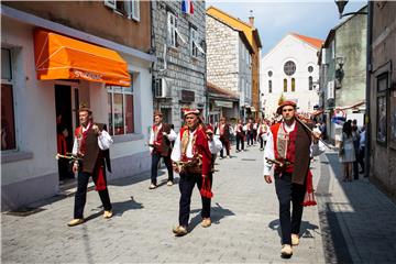 Državni vrh u Sinju