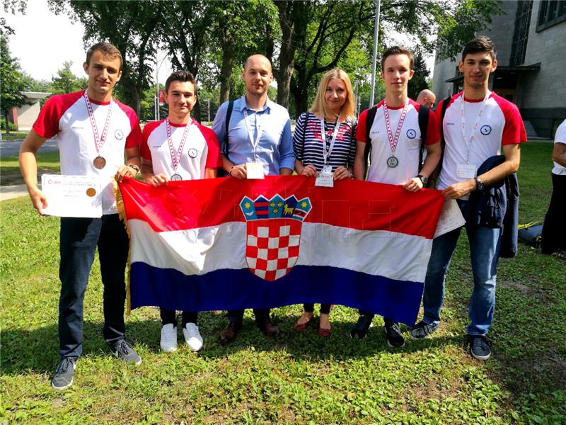 Hrvatski učenici osvojili srebrne i brončane medalje na geografskoj olimpijadi u Kanadi