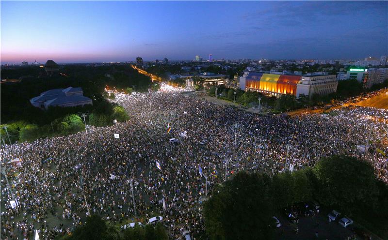 ROMANIA POLITICS CORRUPTION