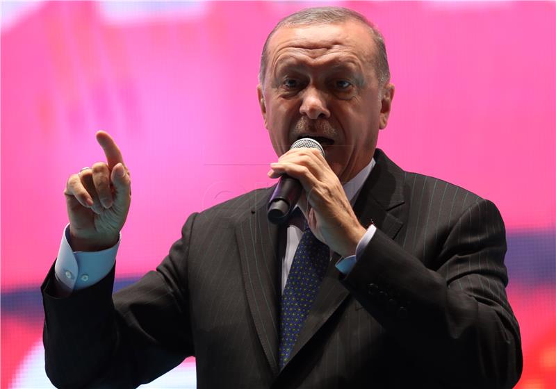 Erdogan: odnosi Turske i SAD-a u opasnosti