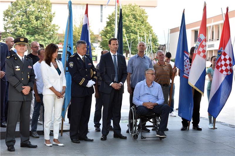 Dan logoraša i logora Knin: I knjigama štititi istinu o Domovinskom ratu