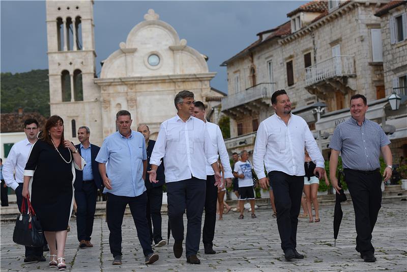 Premijer Plenković  u Hvaru