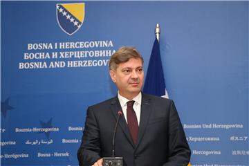 Bosnia PM says Germany clearly against any attempt to change borders in W. Balkans 